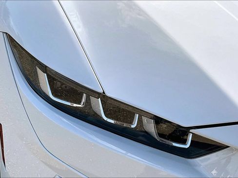 Used 2024 Ford Mustang Premium RWD image 31