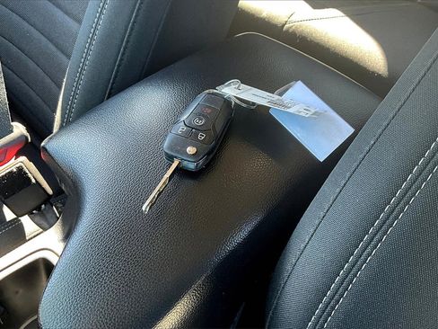 Used 2020 Ford Ranger XLT w/ Equipment Group 302A Luxury image 10