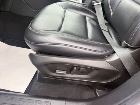Certified 2021 Ford Explorer XLT AWD/4WD image 16