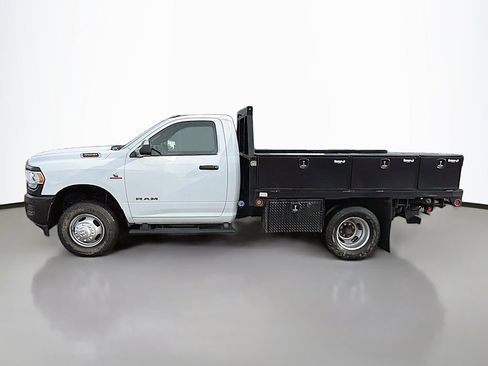 Used 2022 RAM 3500 Tradesman image 9