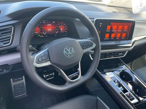 New 2026 Volkswagen Atlas Peak Edition AWD/4WD image 35
