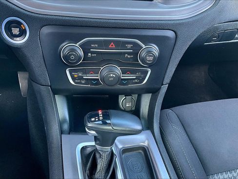 Used 2023 Dodge Charger SXT image 39