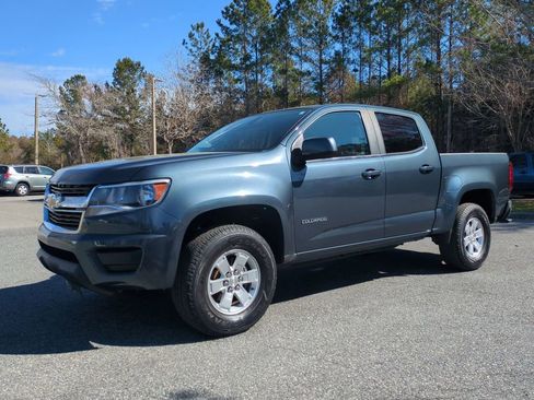 Used 2019 Chevrolet Colorado W/T w/ WT Convenience Package image 2