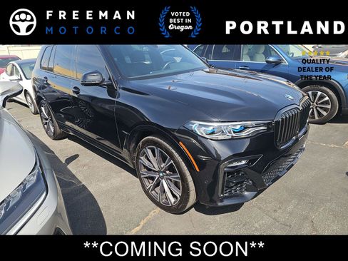 Used 2021 BMW X7 M50i w/ Executive Package image 1