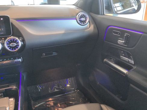 Certified 2021 Mercedes-Benz GLA 250 4MATIC image 17