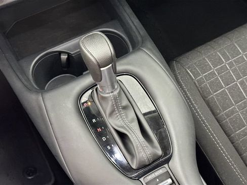 Used 2025 Honda HR-V LX image 14