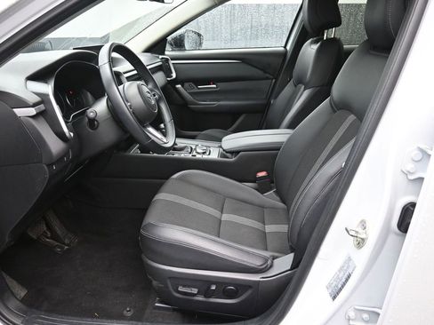 Used 2025 MAZDA CX-50 AWD 2.5 S w/ Preferred Package image 21