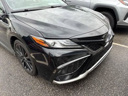 Used 2023 Toyota Camry XSE FWD image 6