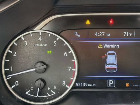 Used 2019 Nissan Murano SV AWD/4WD image 13