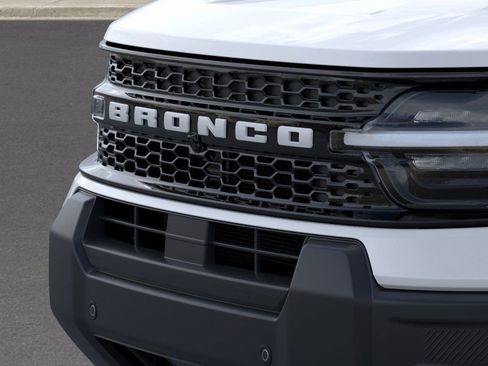 New 2026 Ford Bronco Sport Outer Banks w/ Outer Banks Tech Package+ AWD/4WD image 17