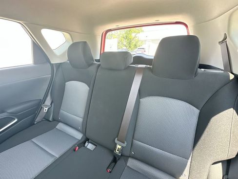 Used 2023 Kia Soul LX w/ LX Technology Package image 48