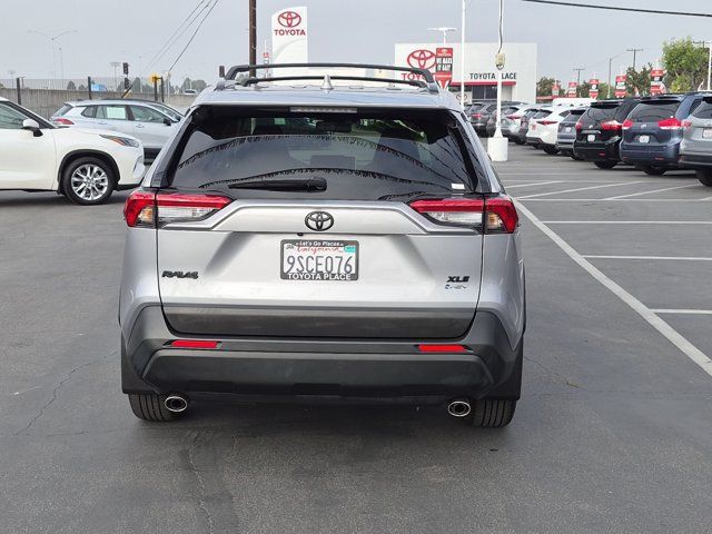 Used 2025 Toyota RAV4 XLE Premium w/ Weather Package AWD/4WD image 9