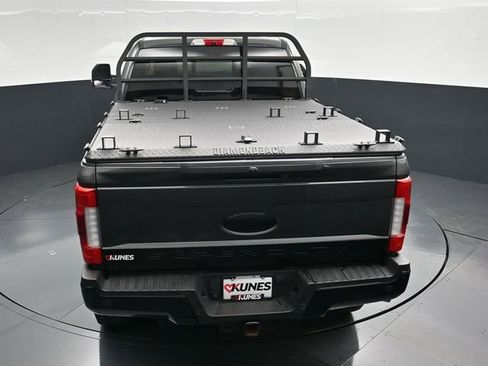 Used 2018 Ford F250 Lariat w/ Lariat Ultimate Package AWD/4WD image 50