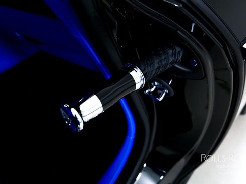 New 2025 Rolls-Royce Spectre Black Badge w/ Spectre Enhancement Package image 26