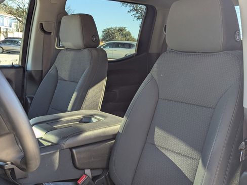 Used 2020 Chevrolet Silverado 1500 Custom w/ Custom Value Package image 14