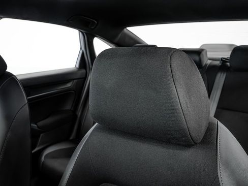 Used 2025 Honda Civic Sport image 34