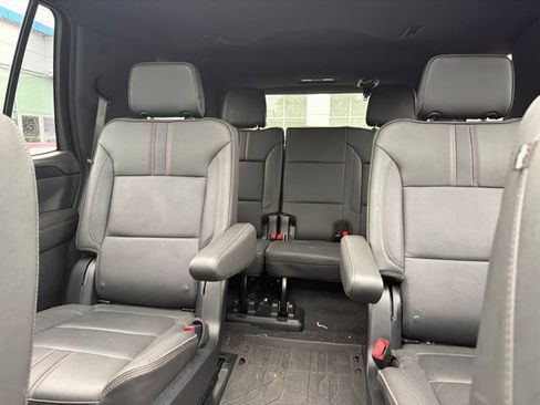 Used 2024 Chevrolet Tahoe RST w/ Luxury Package RWD image 14