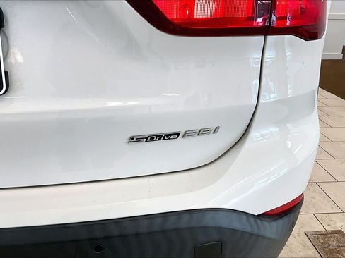Used 2019 BMW X1 sDrive28i w/ Convenience Package FWD image 9