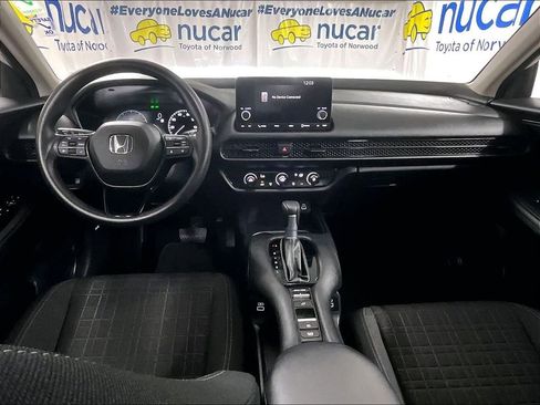 Used 2023 Honda HR-V LX image 21