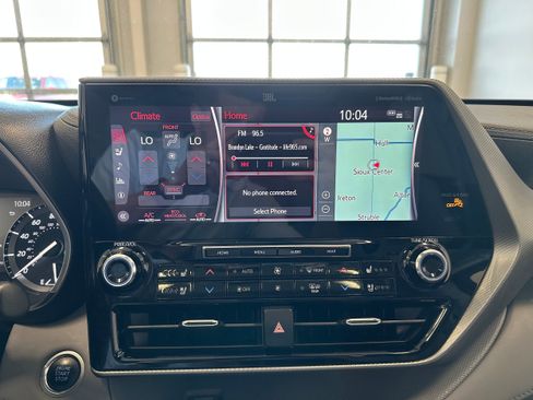 Used 2021 Toyota Highlander Platinum AWD/4WD image 20
