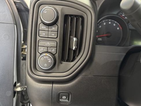 Used 2020 Chevrolet Silverado 1500 Custom Trail Boss w/ Custom Convenience Package AWD/4WD image 29
