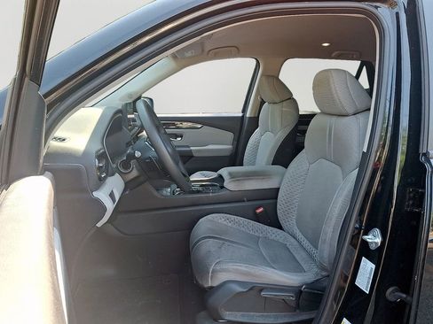 Used 2023 Honda Pilot LX image 15
