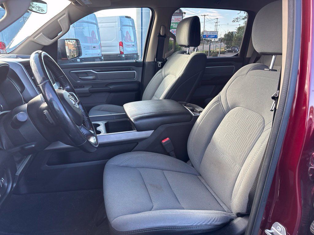 Used 2020 RAM 1500 Big Horn AWD/4WD image 9
