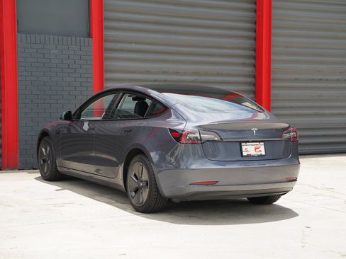 Used 2023 Tesla Model 3 Standard Range RWD image 10