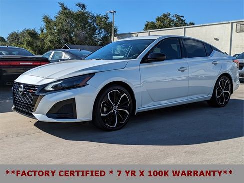 Certified 2024 Nissan Altima 2.5 SR w/ SR Premium Package image 10