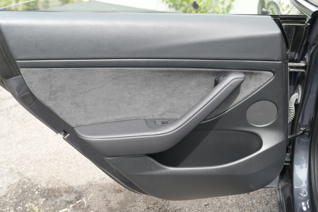 Used 2023 Tesla Model 3 Standard Range RWD image 25