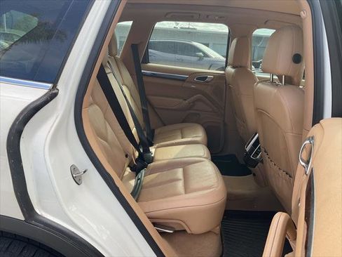 Used 2012 Porsche Cayenne image 29