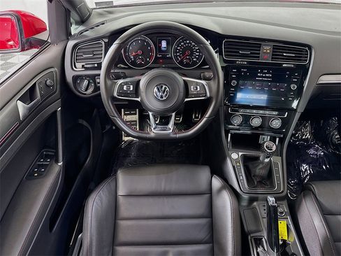 Used 2020 Volkswagen GTI SE image 22