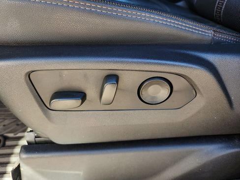 Used 2024 Chevrolet Silverado 1500 High Country w/ Z71 Off-Road Package image 14