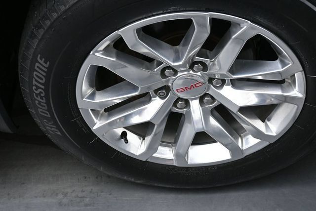 Used 2019 GMC Sierra 1500 SLT w/ SLT Premium Plus Package AWD/4WD image 34