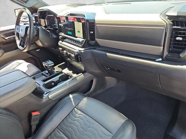 Used 2025 Chevrolet Silverado 1500 ZR2 w/ Technology Package AWD/4WD image 23