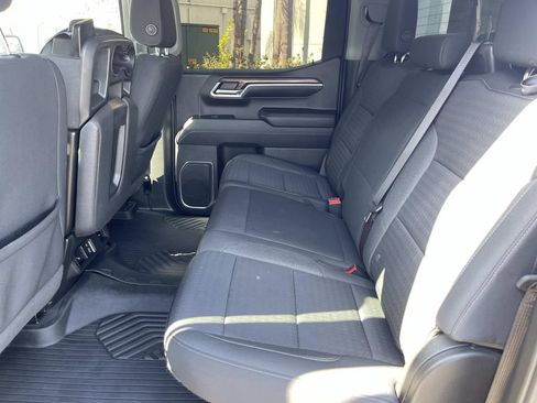 Used 2023 Chevrolet Silverado 1500 RST AWD/4WD image 14