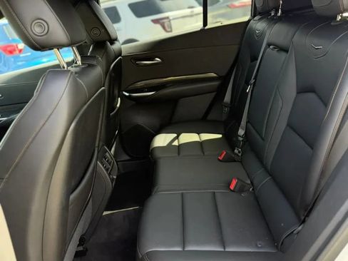 Used 2019 Cadillac XT4 Sport w/ Cold Weather Package FWD image 10