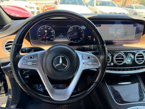 Used 2018 Mercedes-Benz S 560 4MATIC Sedan image 30