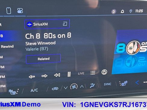 Certified 2024 Chevrolet Traverse LT image 55