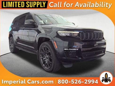 Used 2024 Jeep Grand Cherokee L Summit AWD/4WD image 1
