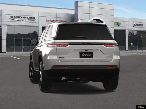 New 2025 Jeep Grand Cherokee Limited image 13