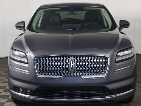 Used 2023 Lincoln Nautilus FWD w/ Premium Package image 11