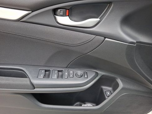 Used 2018 Honda Civic EX image 12