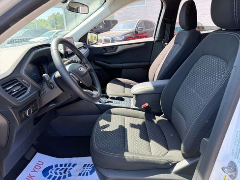 Used 2023 Ford Escape Active AWD/4WD image 11
