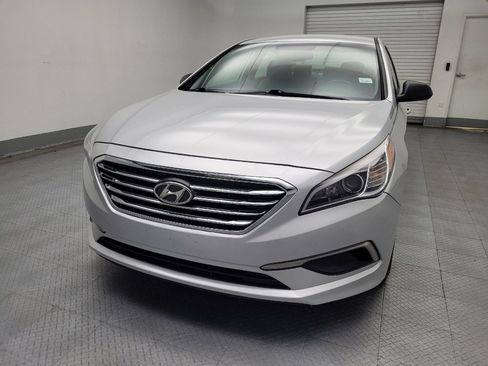 Used 2017 Hyundai Sonata SE image 15