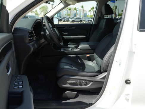 Used 2026 Honda Pilot EX-L image 17