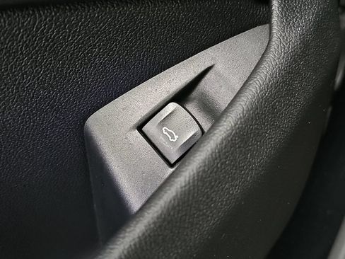 Used 2023 BMW M8 Competition AWD/4WD image 37