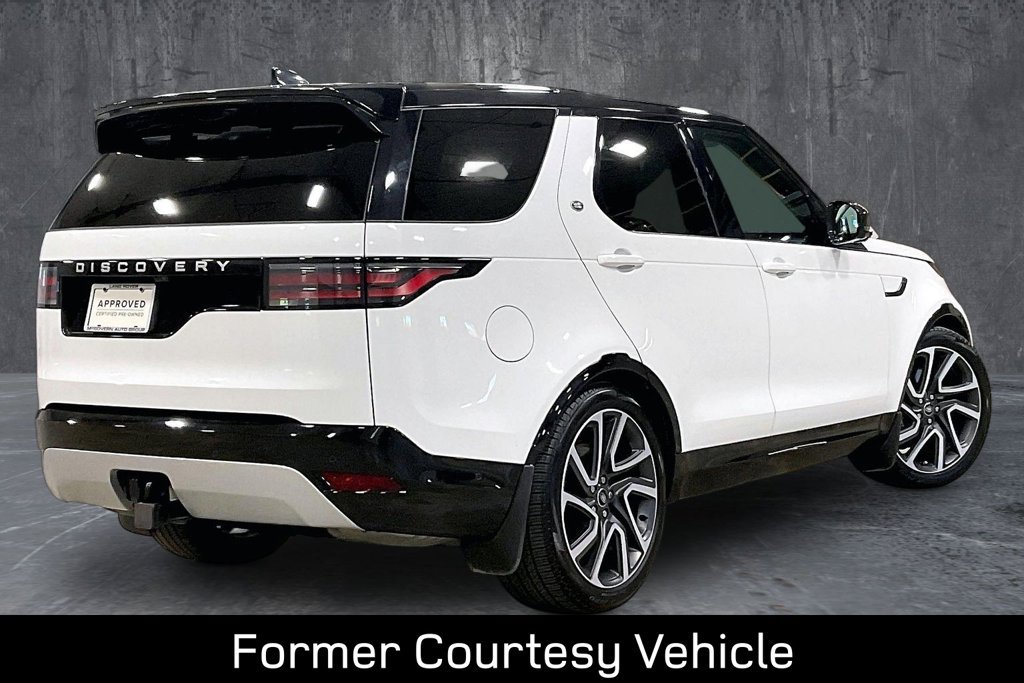Used 2025 Land Rover Discovery Metropolitan Edition AWD/4WD image 7