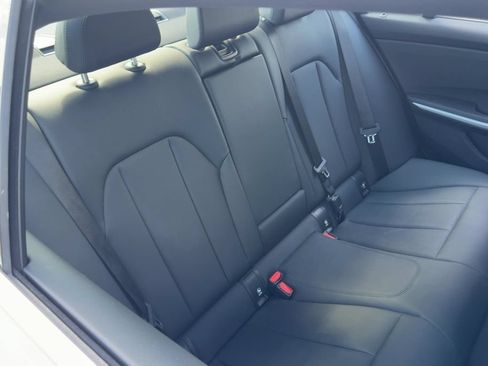Used 2020 BMW 330i Sedan w/ Driving Assistance Package RWD image 13