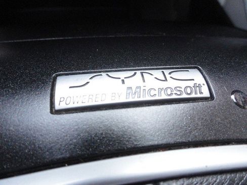 Used 2013 Ford Fusion Titanium w/ Titanium Driver Assist Pkg image 16